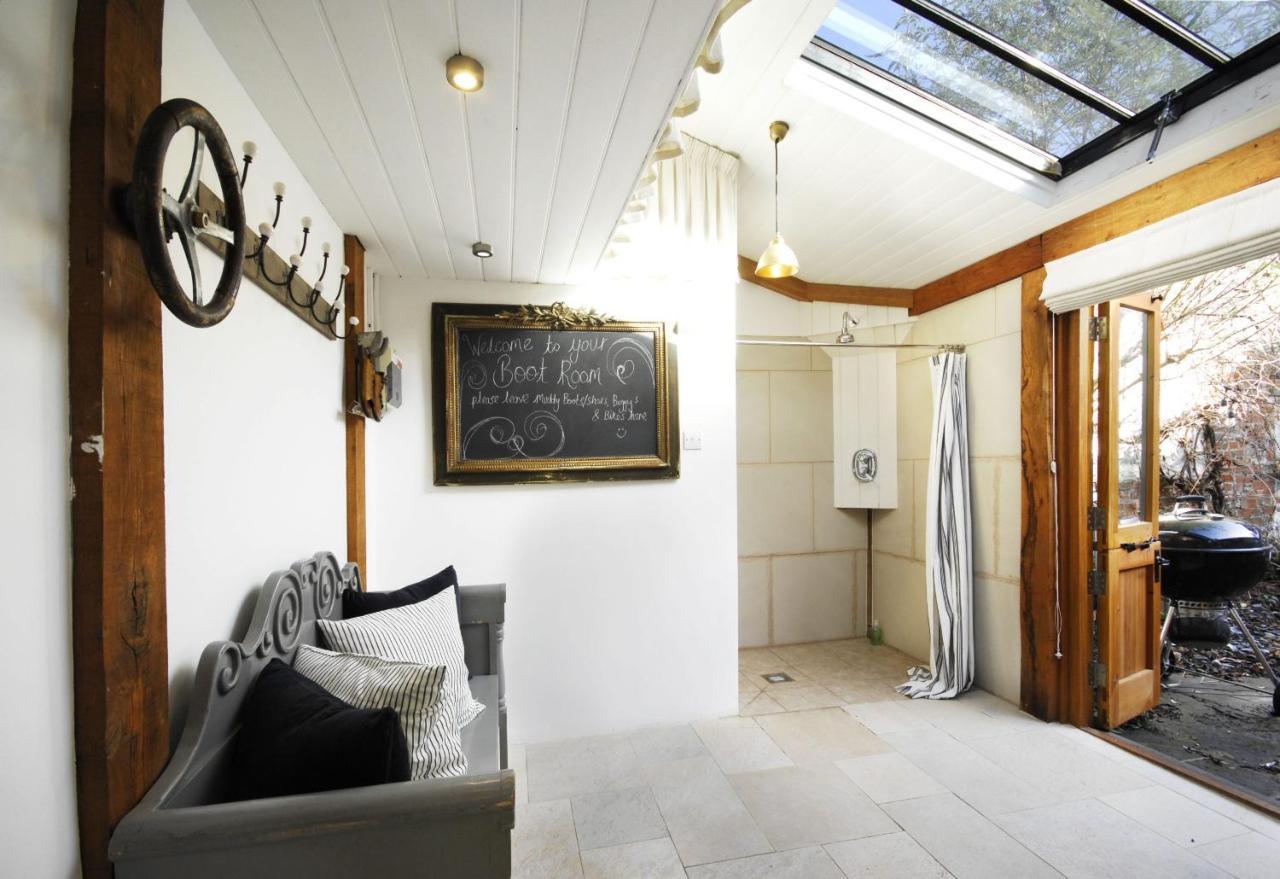 亨利昂泰晤士Dolls House - Luxury Townhouse *Sleeps 10*别墅 外观 照片