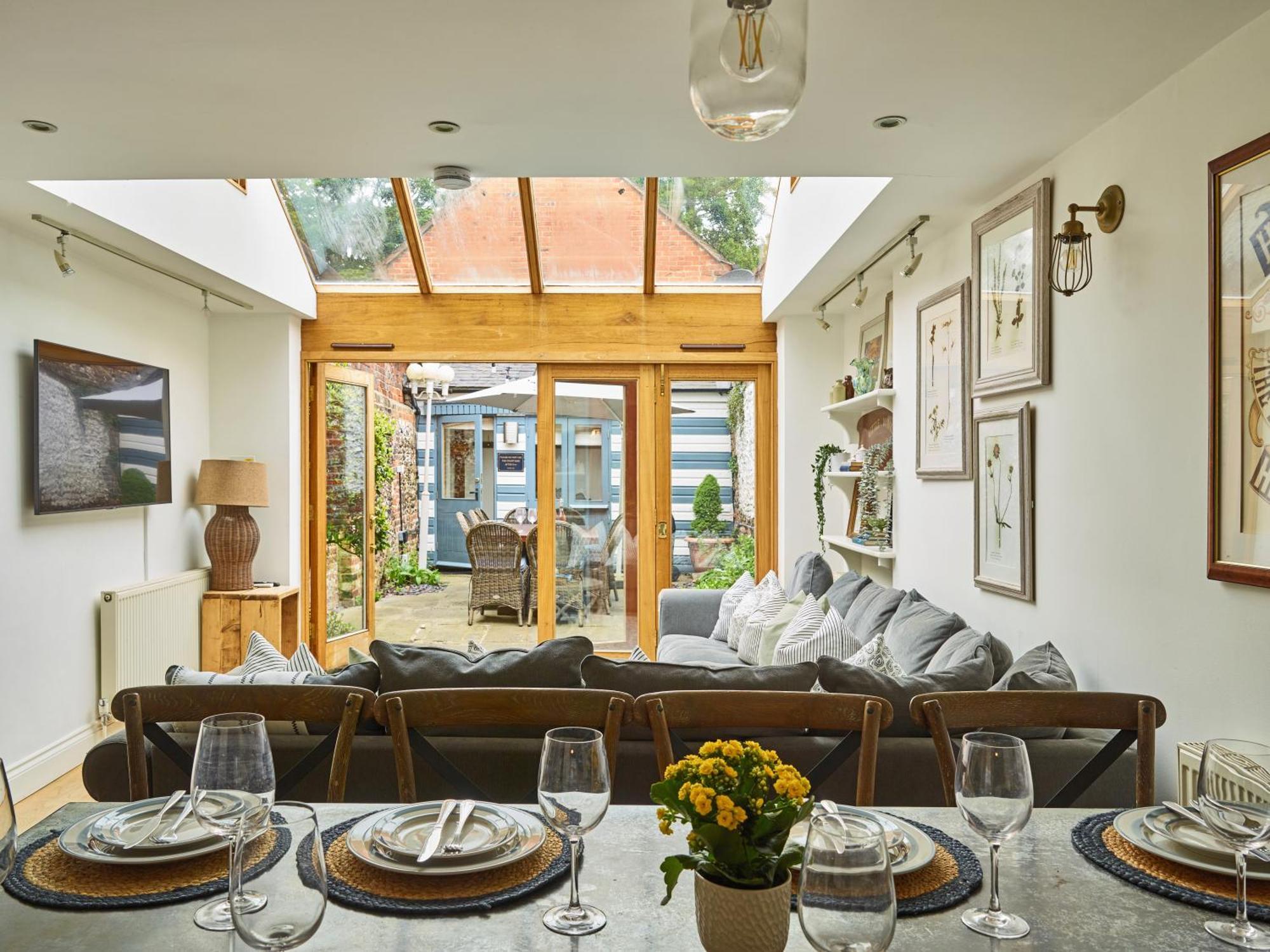 亨利昂泰晤士Dolls House - Luxury Townhouse *Sleeps 10*别墅 外观 照片